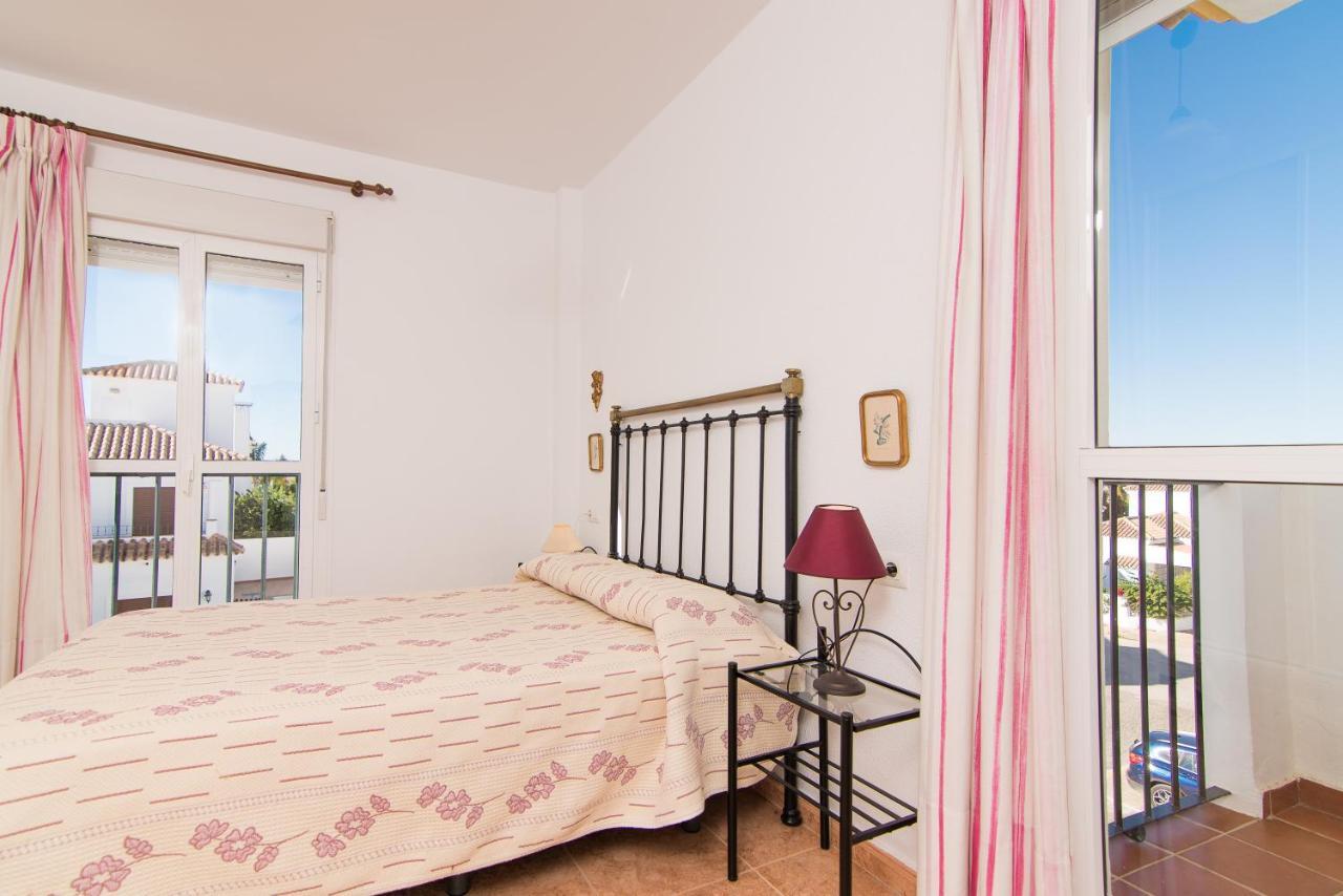 Apartamento Las Torres Conil De La Frontera Exterior photo